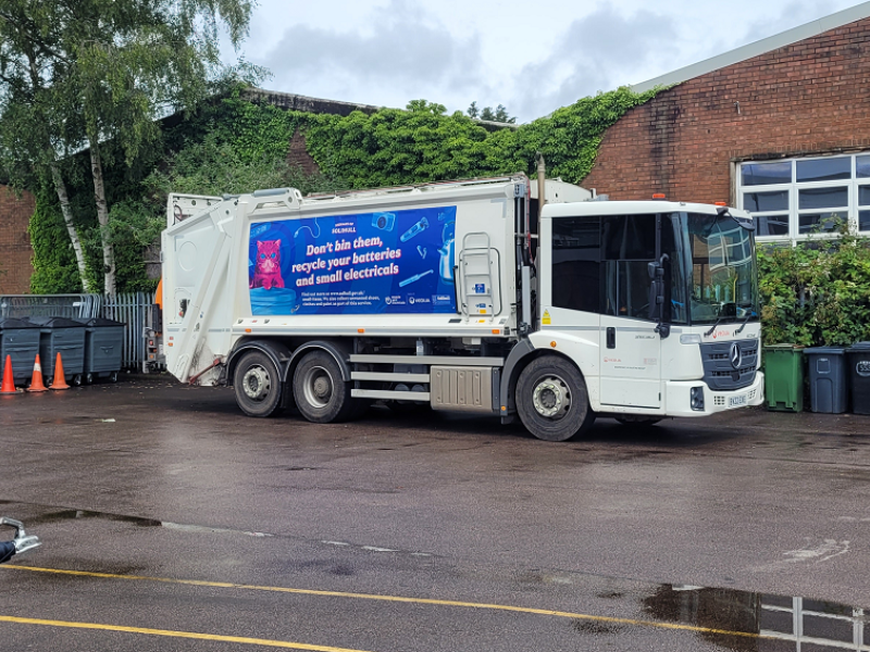 A Solihull Council Waste and Recycling lorry