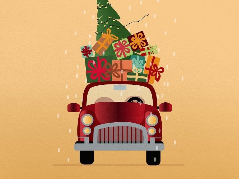 Picture of car with presents and a Christmas tree