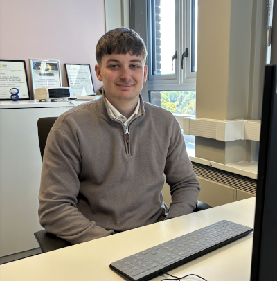 Apprentice working in the office